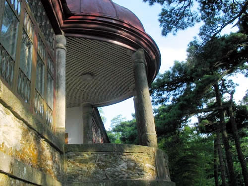莲花山房