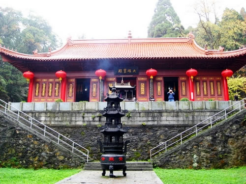 庐山黄龙寺