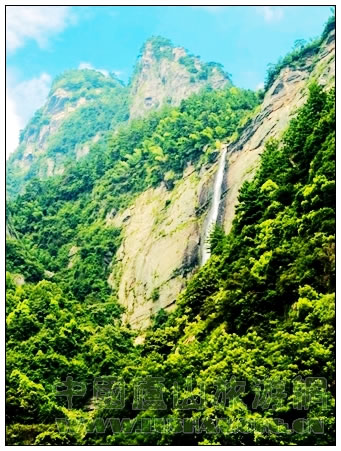 庐山瀑布