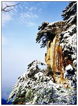 庐山龙首崖冬景