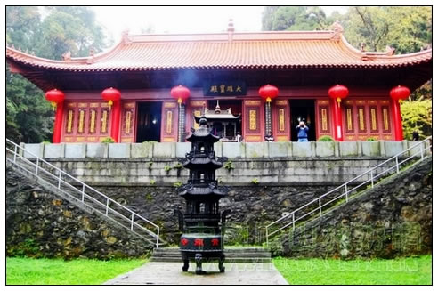 庐山黄龙寺