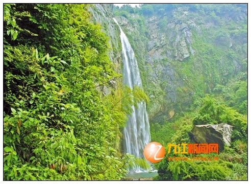 庐山玉帘泉瀑布