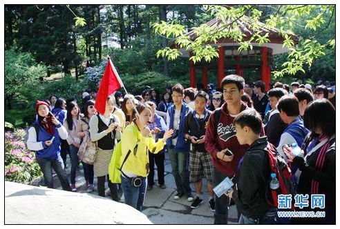 2012海外华裔青少年夏令营赴江西感知庐山文化