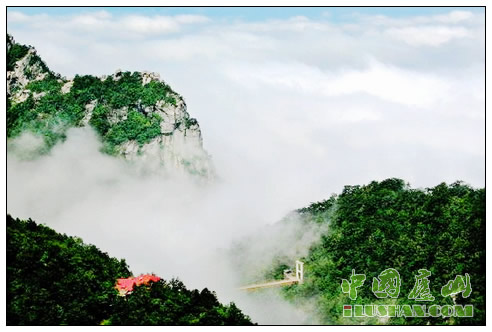 庐山铁船峰