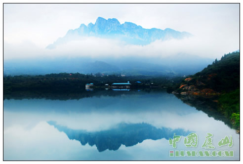 庐山之五老胜景 曹海滨摄