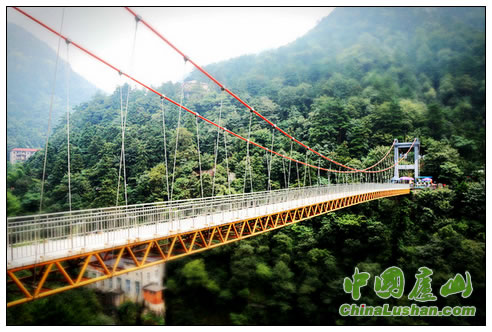 庐山石门涧悬索桥