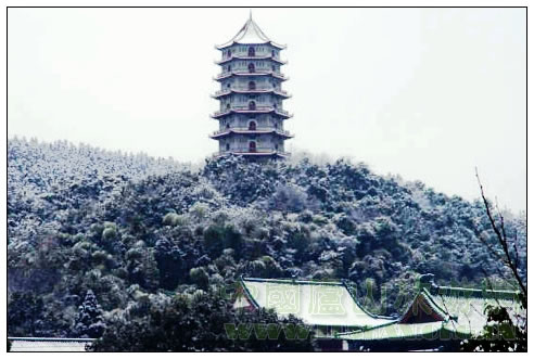 庐山东林寺冬景