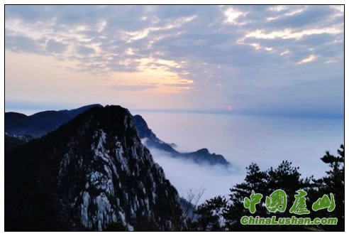 庐山壮观的云海景观
