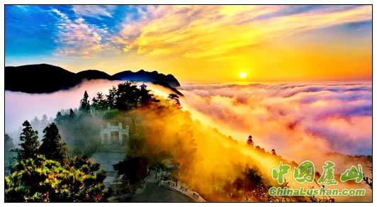 庐山含鄱口日出